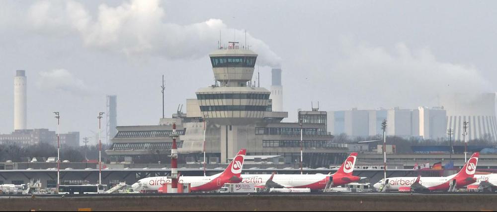 Beim Volksbegehren für die Offenhaltung des Berliner Flughafens Tegel endet am Montag die Unterschriften- Sammlung. 