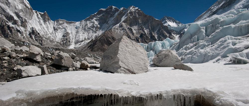 Schmilzt schneller als erwartet: Nepals Khumbu-Gletscher.