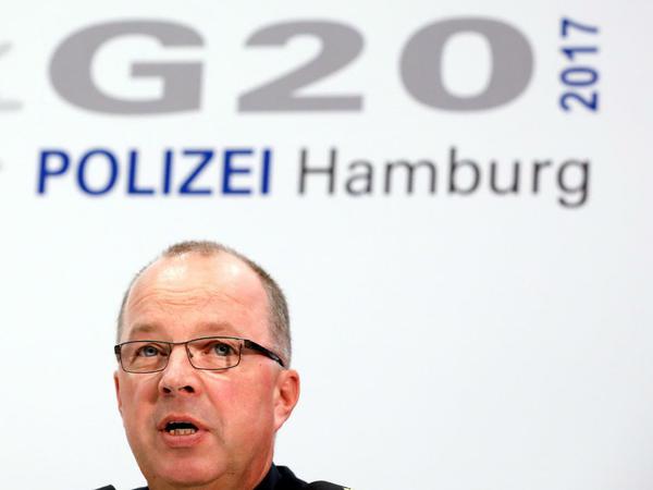 G20-Einsatzleiter Hartmut Dudde am Sonntag bei einer Pressekonferenz in Hamburg.