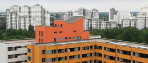 Die Berliner landeseigenen Wohnungsbaugesellschaften sitzen auf einem großen Schuldenberg.