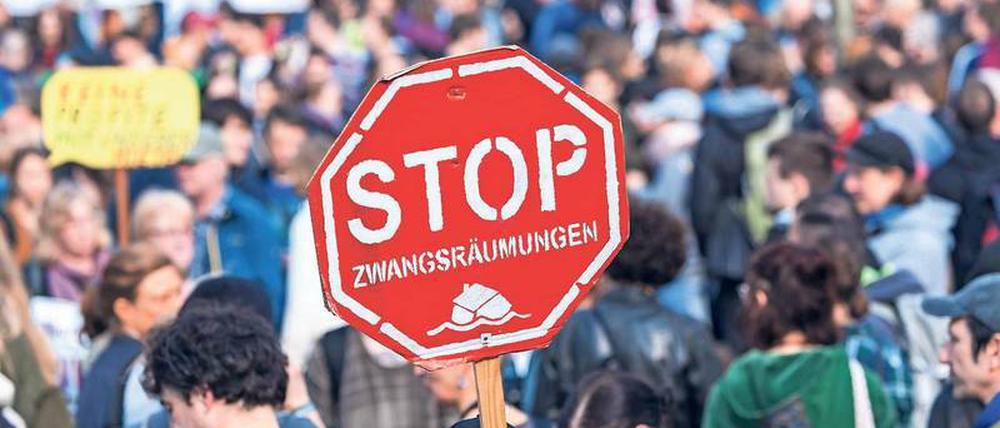 Immer wieder wird in Berlin gegen die Wohnungsnot protestiert.