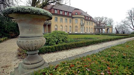 Die Villa Borsig auf der Halbinsel Reiherwerder am Tegeler See in Berlin. Die Stiftung für Entwicklungshilfe empfing hier von 1959 bis zum Herbst 2000 Diplomaten aus aller Welt.