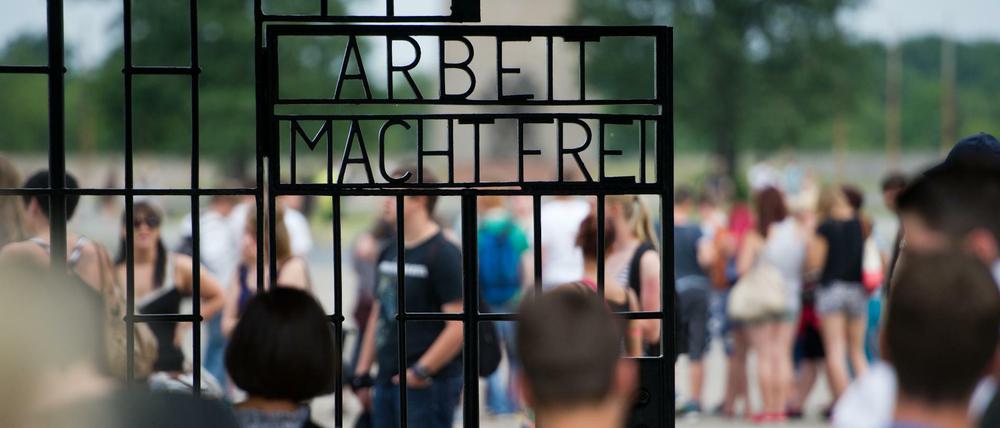 Eine Besuchergruppe der AfD soll in der Gedenkstätte Sachsenhausen NS-Verbrechen relativiert haben. Der Guide bracht die Führung ab.