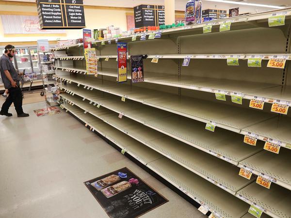 Myrtle Beach, South Carolina: Hamsterkäufe sorgen für leere Regale in Supermärkten.