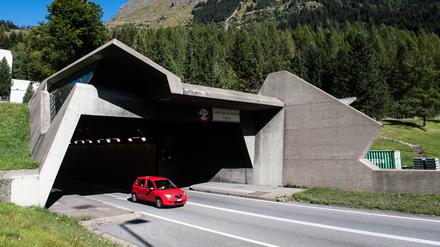 Noch ist unklar, wie lange der Gotthard-Tunnel gesperrt bleiben wird.