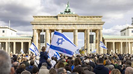 
Solidarität mit Israel vor dem Brandenburger Tor.