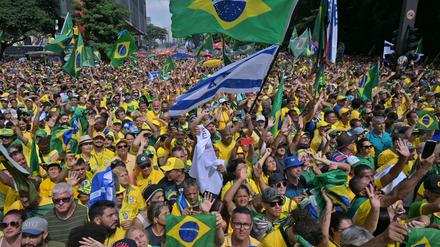 Zehntausende Bolsonaro-Unterstützer in Sao Paulo.