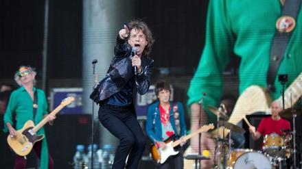 Die Rolling Stones, hier bei ihrem Konzert 2014 in der Waldbühne, liegen derzeit auf Platz eins der deutsche Single-Charts.
