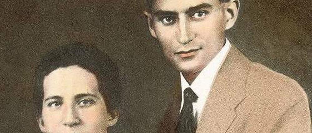 „Unersättlicher Flirter“. Franz Kafka mit seiner Verlobten Felice Bauer 1917. 