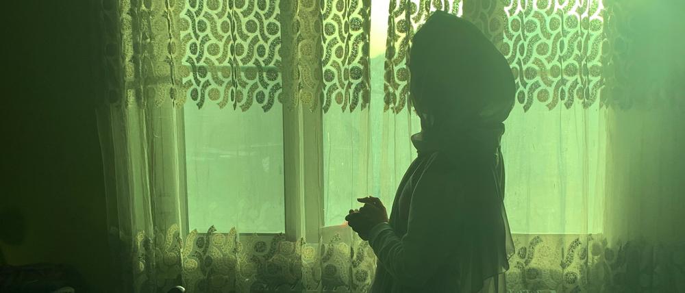 Unsere Autorin Lamar ist in ihren Haus in Kabul öfter auch ohne Strom oder Internet, auch dann ist diese Kolumne gefährdet.