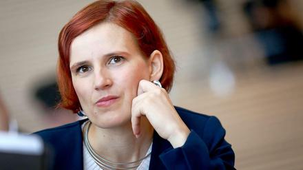 Die Linken-Vorsitzende Katja Kipping antwortet in einem Gastbeitrag auf die Vorwürfe, die Günter Grass gegen Oskar Lafontaine erhebt.
