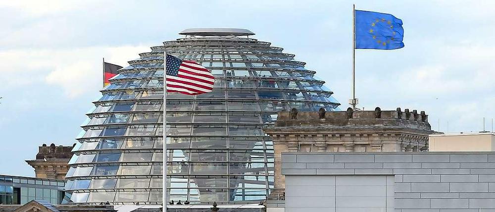 Als Reaktion auf die jüngsten Spionagefälle hat Deutschland den Repräsentanten der US-Geheimdienste in Berlin ausgewiesen.