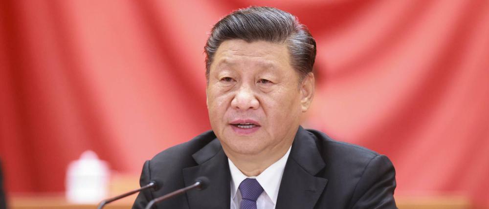 Der chinesische Präsident Xi Jinping - China ist verhältnismäßig gut durch die Pandemie gekommen. Andere Länder nicht.