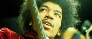 Jimi Hendrix bei einem Konzert 1969