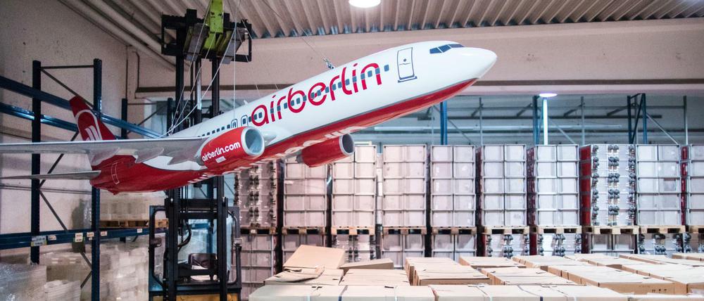 Nach der Air-Berlin-Pleite: Inventar der Fluggesellschaft wird versteigert. 