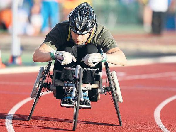Immer vorwärts. Ronny Ziesmer, früherer Topturner aus Cottbus, peilt die Paralympics 2020 in Tokio an.