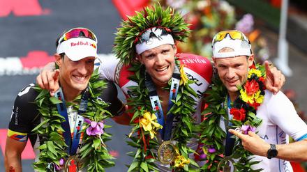 Unglaublich erschöpft und glücklich zugleich: Die deutschen Triathleten auf Hawaii.