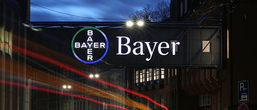 Bayer strukturiert um. Das betrifft auch Jobs in Berlin.