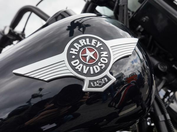 Motorräder der US-Marke Harley Davidson sind auch in Deutschland beliebt.