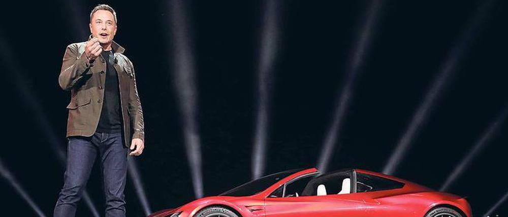 Tesla-Chef Elon Musk. Auf der Bühne groß, doch in der Produktion der Elektroautos hakt es.
