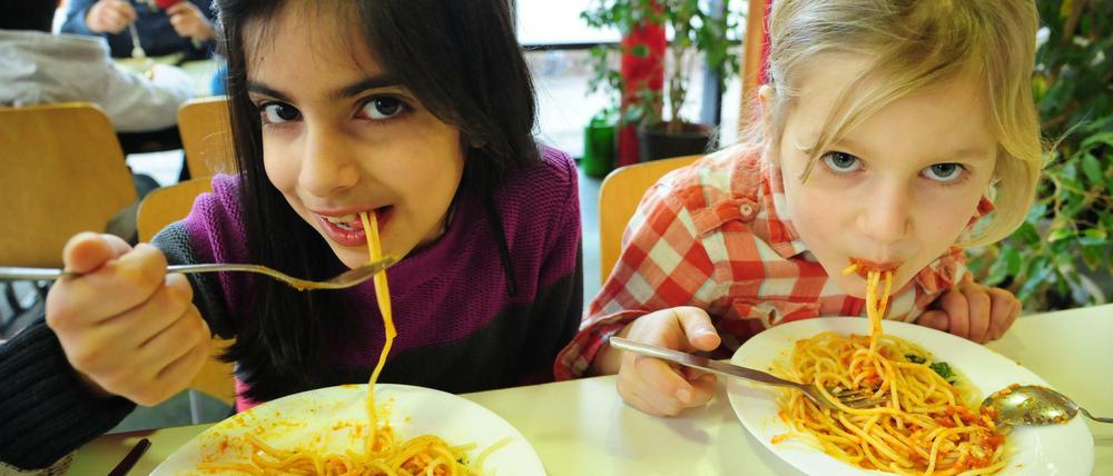 Mahlzeit. Wie muss Schulessen aussehen, damit Kinder Spaß an Ernährung bekommen? 