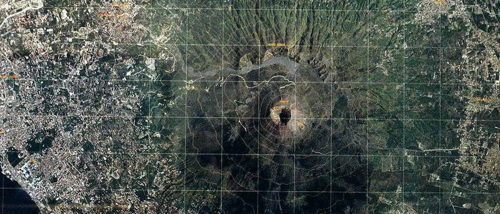 Luftbild von der Region rund um den Vulkan Vesuv.